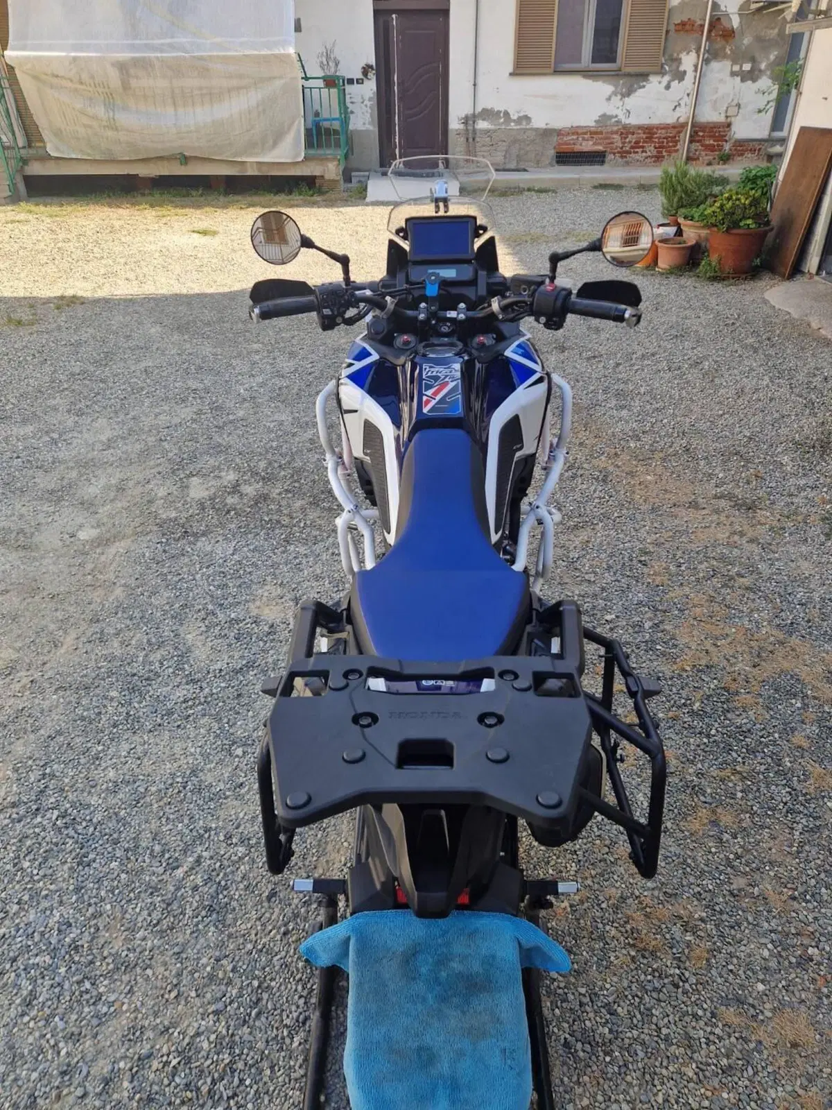 Honda Africa Twin CRF 1100L Urban (2022 - 23) (3)