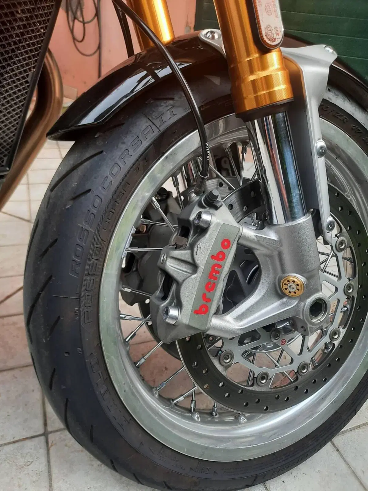 Triumph Thruxton 1200 R (2016) (7)