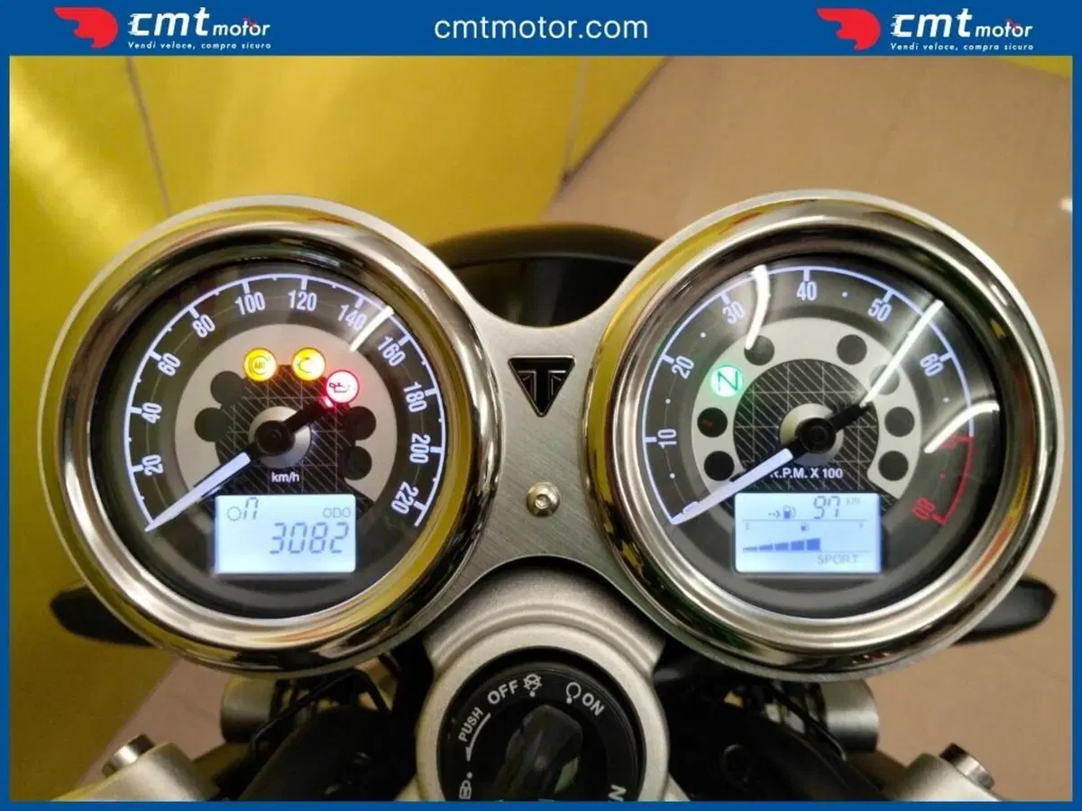 Triumph Speed Twin 1200 (2021 - 24) (5)