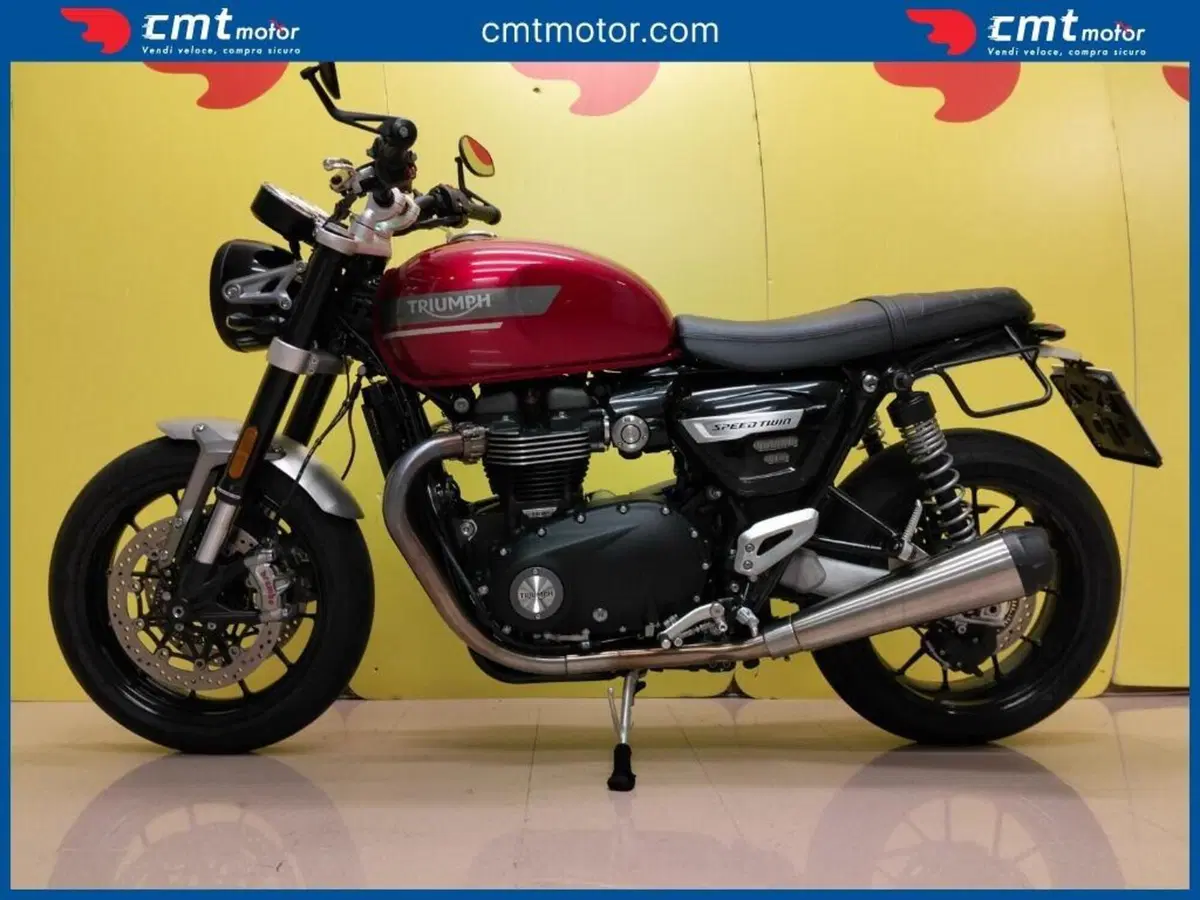 Triumph Speed Twin 1200 (2021 - 24) (12)