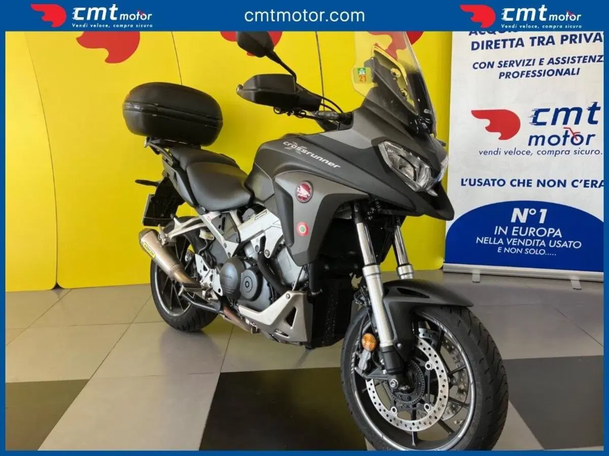 Honda Crossrunner (2017 - 20) (2)