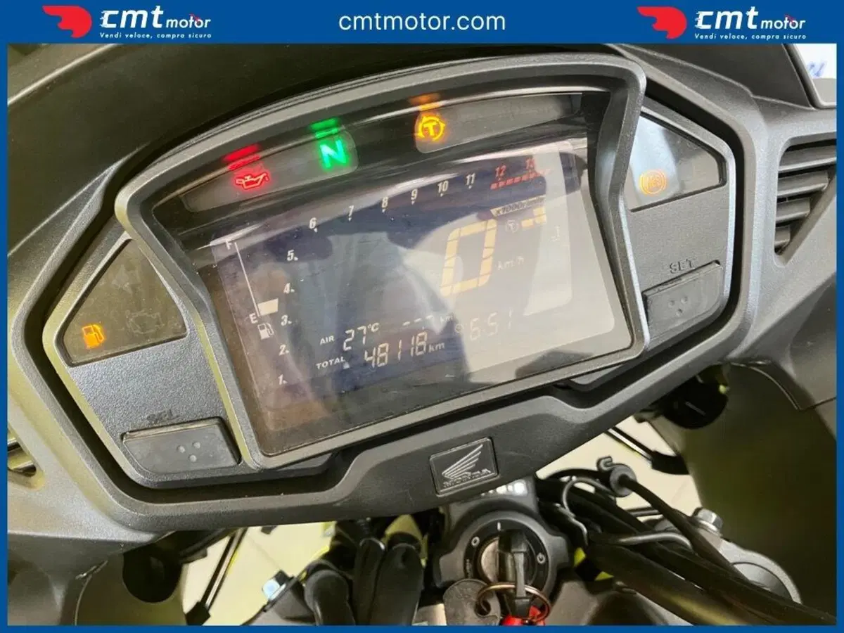 Honda Crossrunner (2017 - 20) (5)