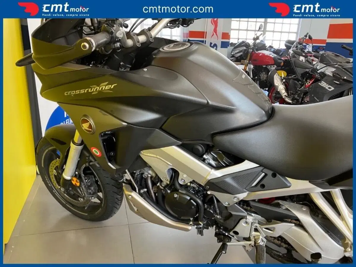 Honda Crossrunner (2017 - 20) (8)