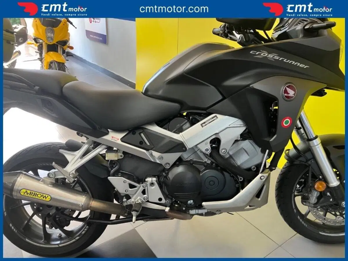 Honda Crossrunner (2017 - 20) (10)