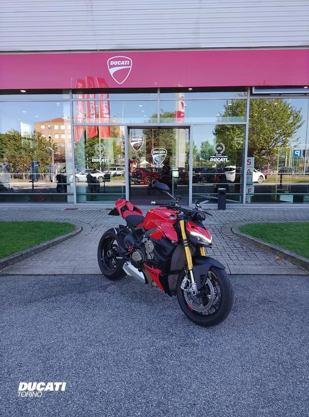 Ducati Streetfighter V4 1100 S (2021 - 22)