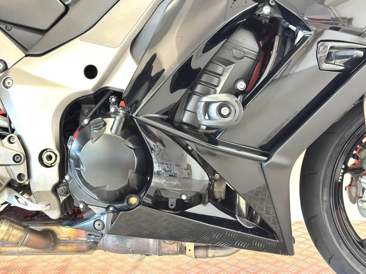 Kawasaki Z 1000 SX (2011 - 13) (11)