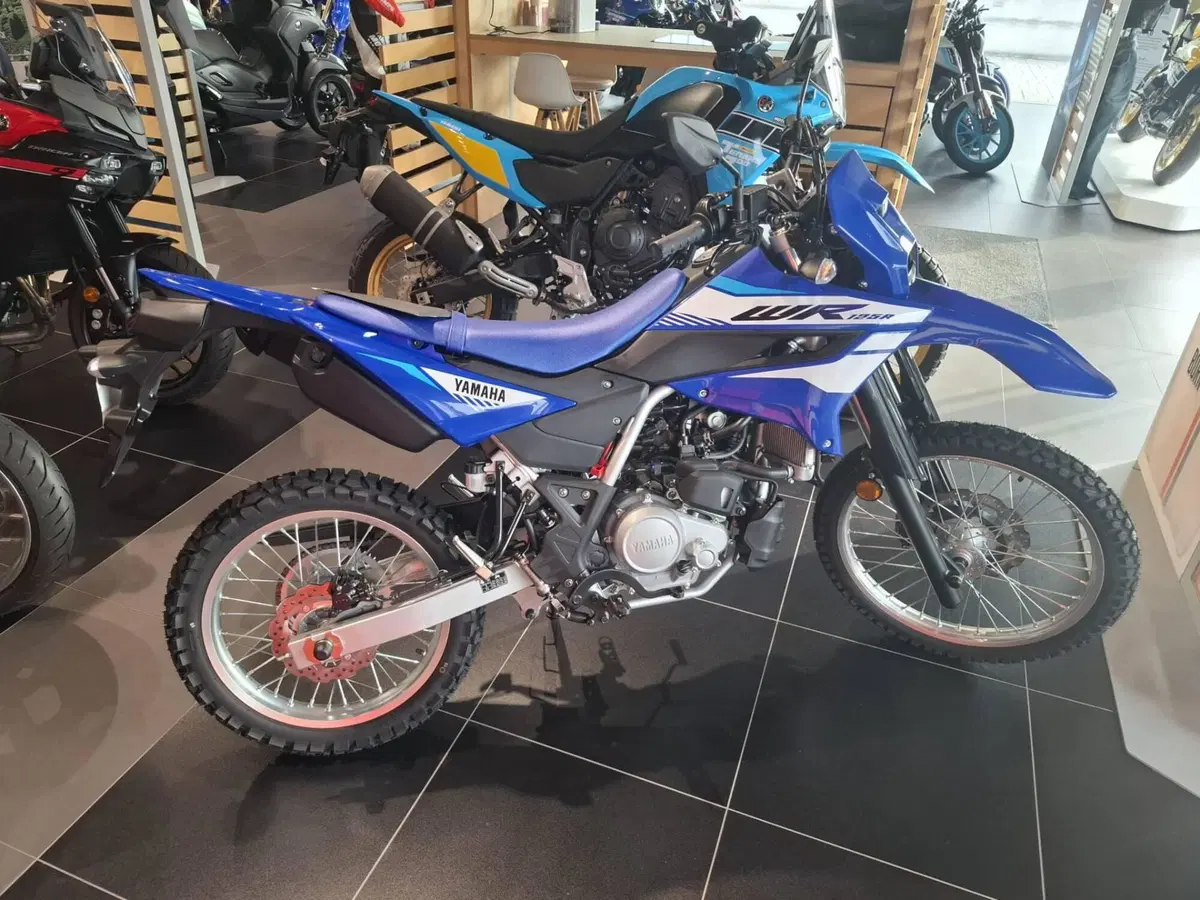 Yamaha WR 125 R (2026) (2)