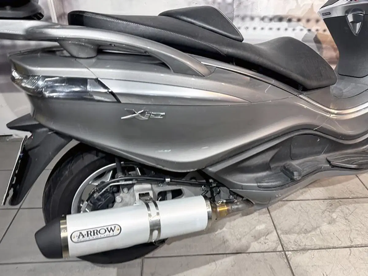 Piaggio X10 500 Executive (2011 - 17) (3)