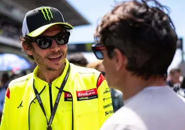 Valentino Rossi torna su una MotoGP? Se Yamaha me lo chiede perché no? [VIDEO]