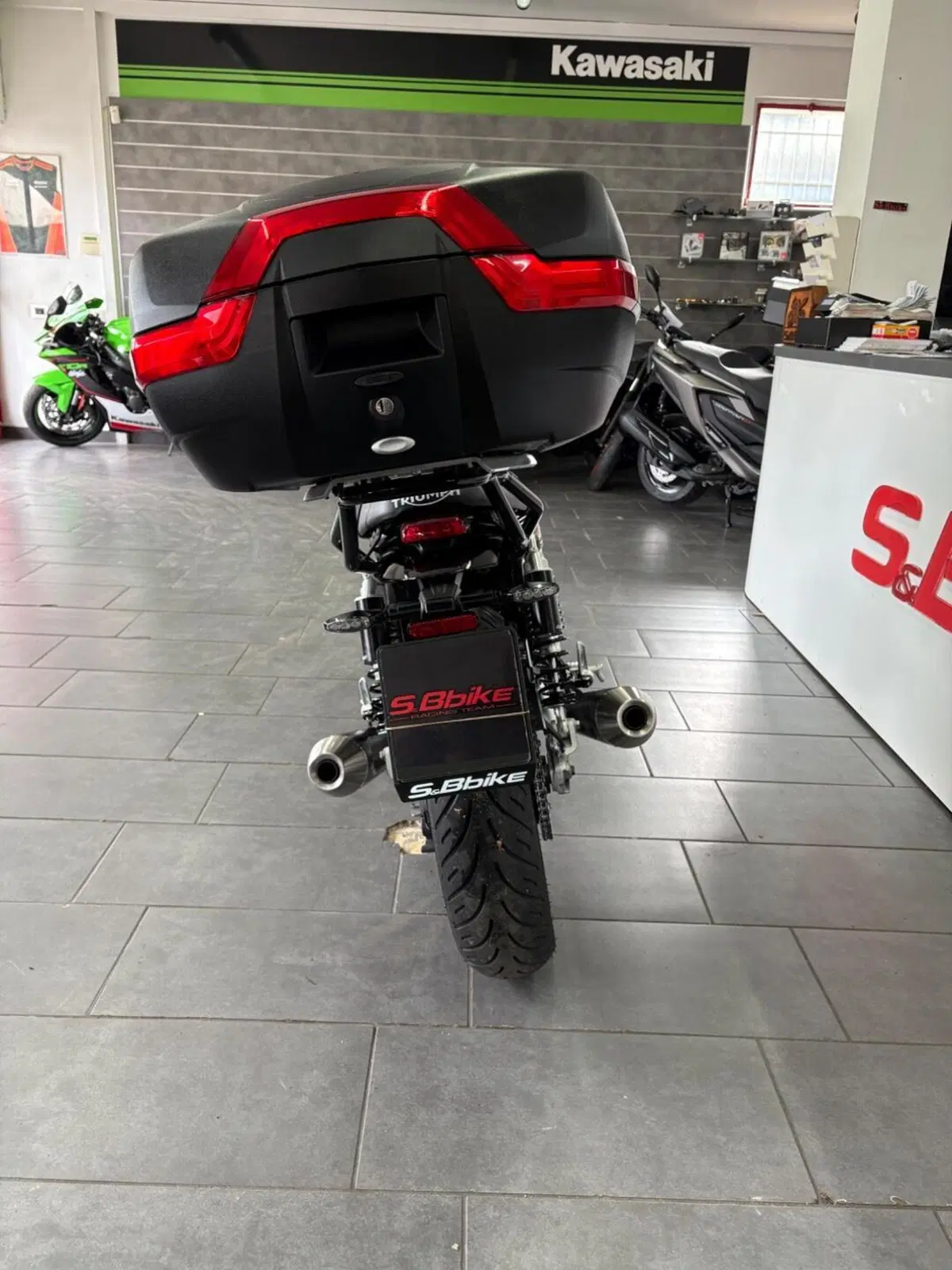 Triumph Speed Twin 900 (2025 - 26) (4)