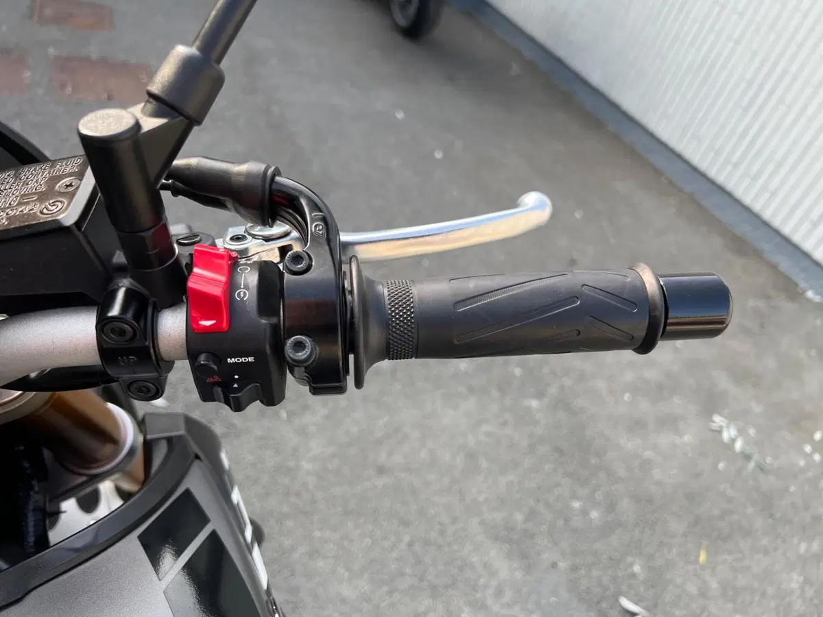 Yamaha MT-09 (2013 - 15) (12)