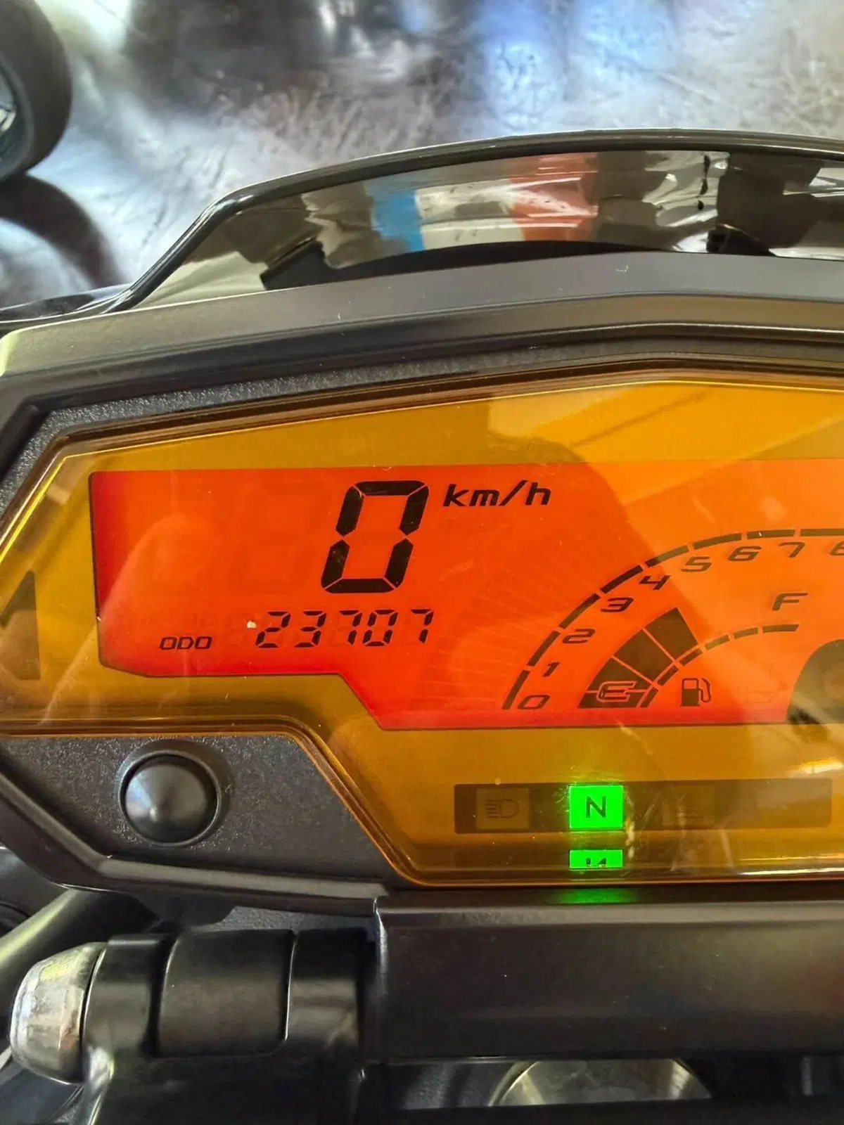 Kawasaki Z 1000 (2010 - 13) (6)