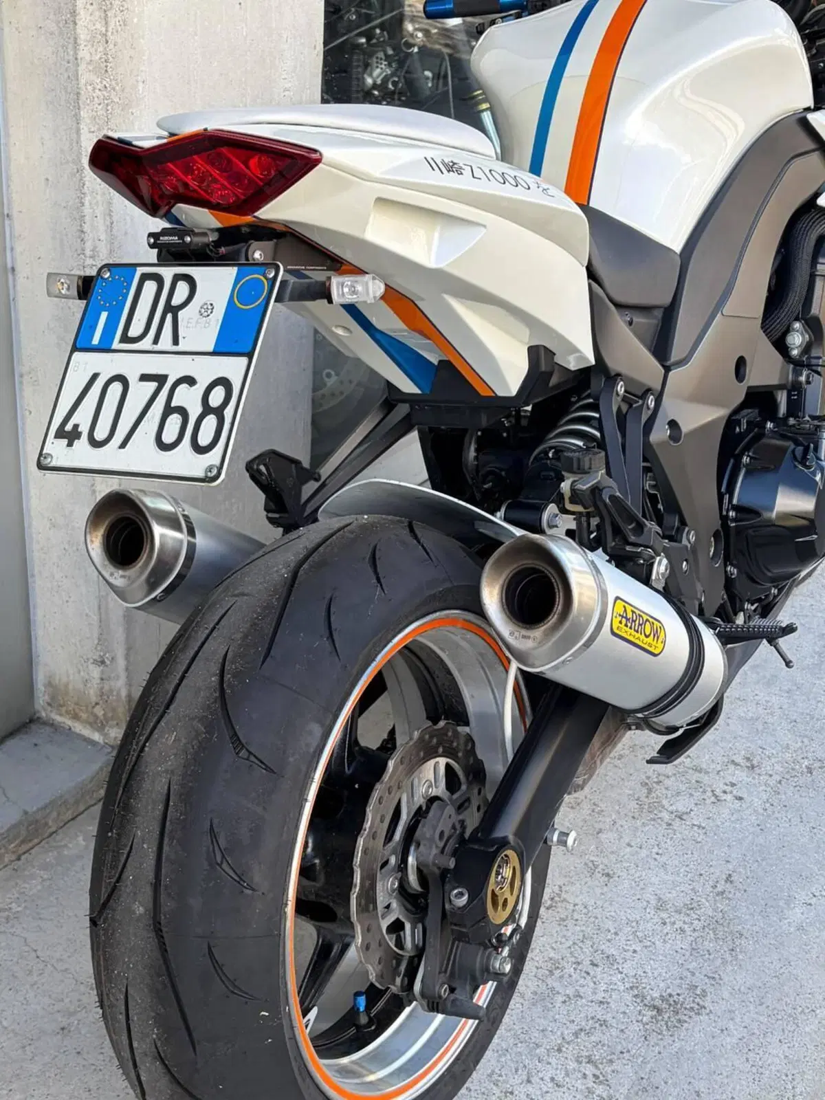 Kawasaki Z 1000 (2010 - 13) (4)