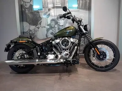 Harley-Davidson Street Bob 117 (2025 - 26) nuova