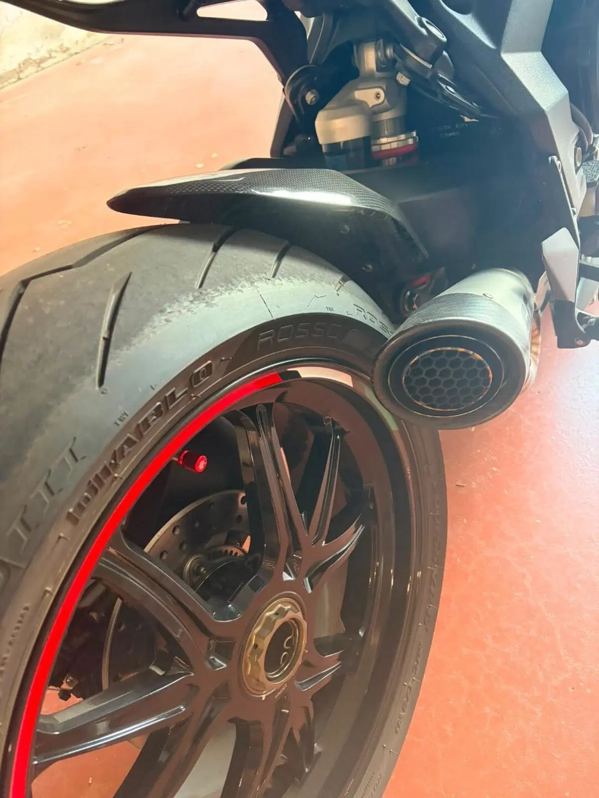 MV Agusta Dragster 800 RC SCS (2022 - 25) (4)