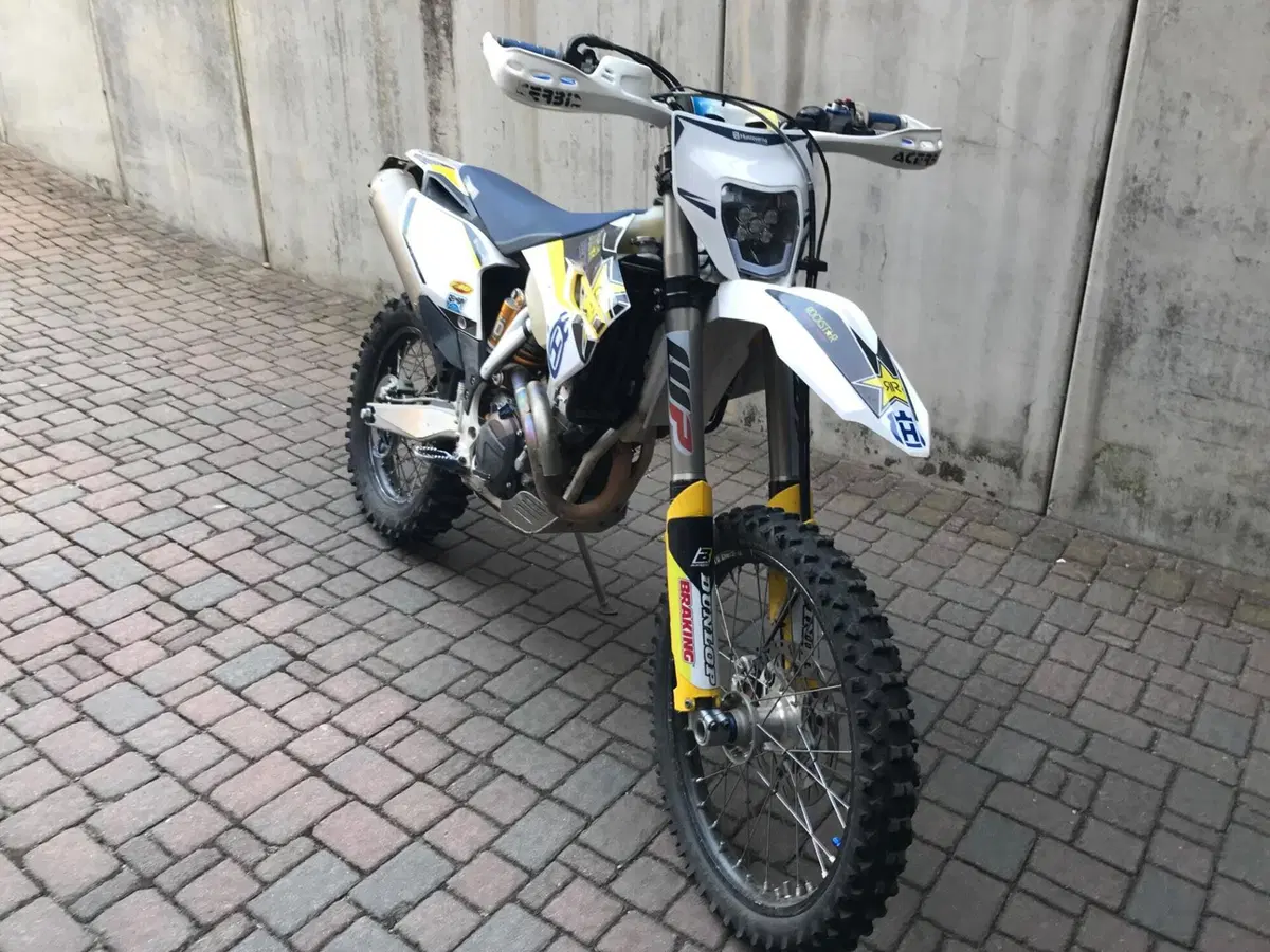 Husqvarna FE 250 (2016) (4)
