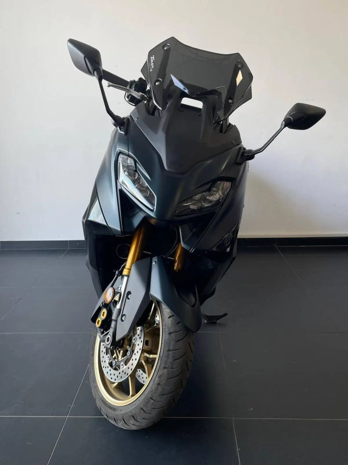 Yamaha T-Max 560 Tech Max (2022 - 24) (3)