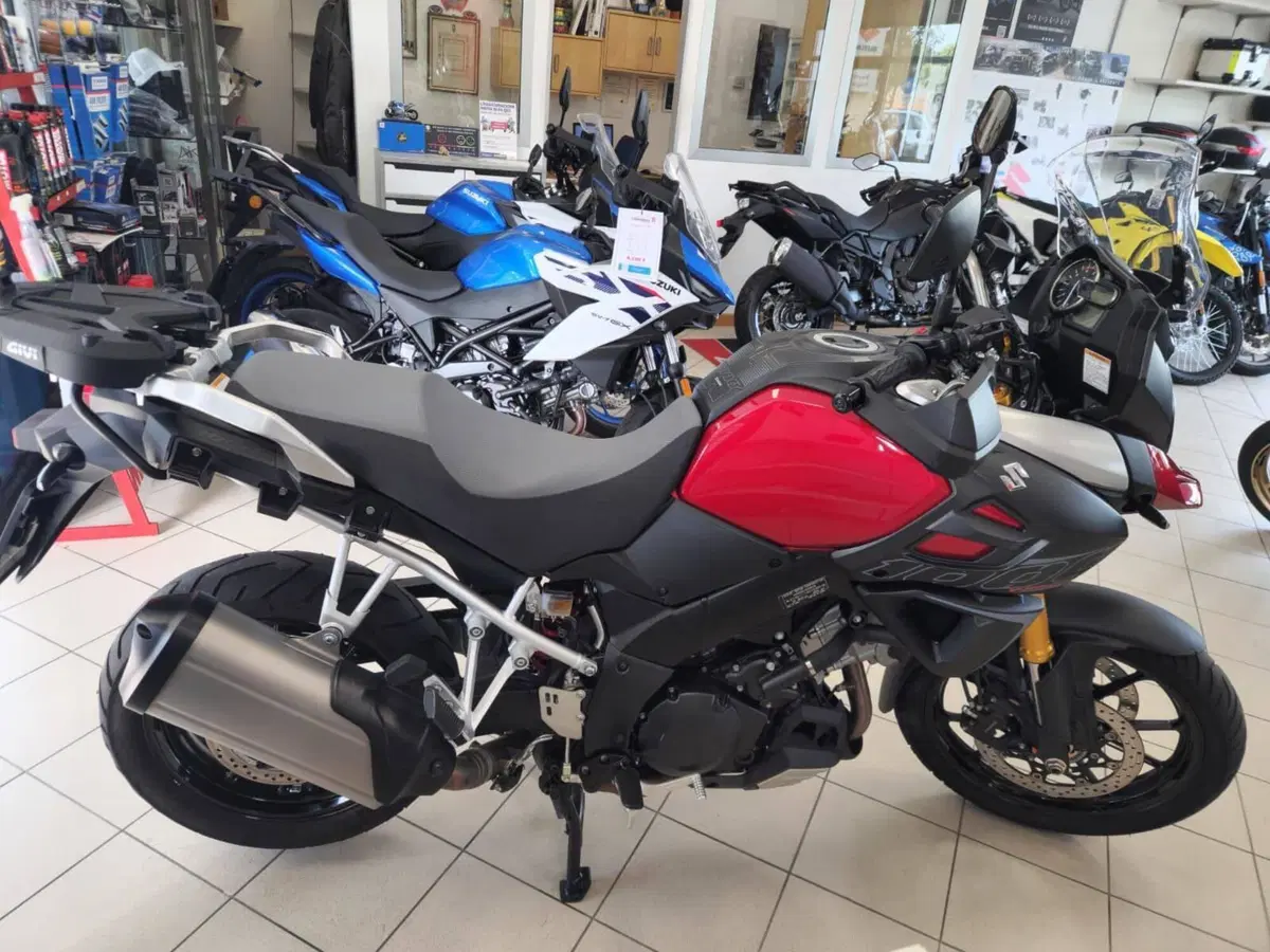 Suzuki V-Strom 1000 ABS (2014 - 17) (4)