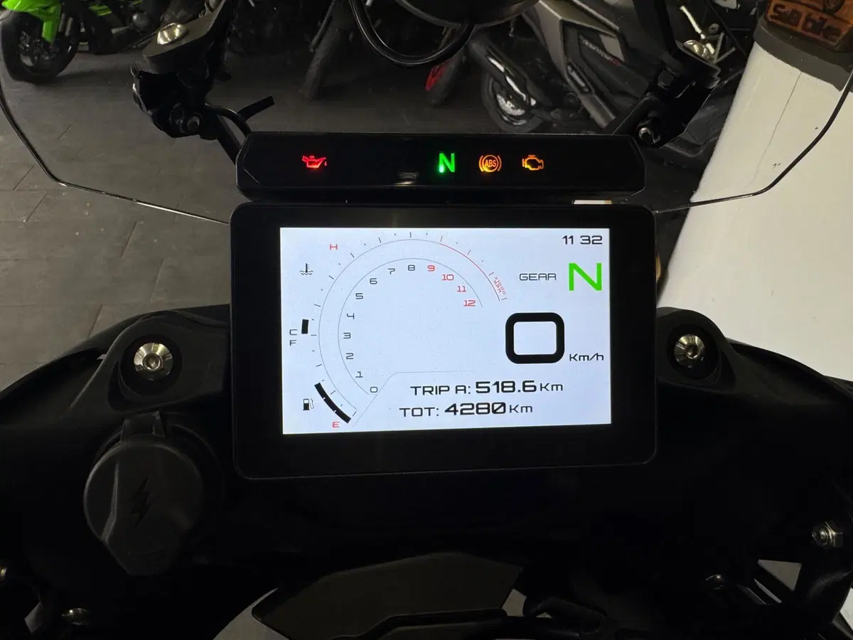 Benelli TRK 702X (2023 - 25) (14)