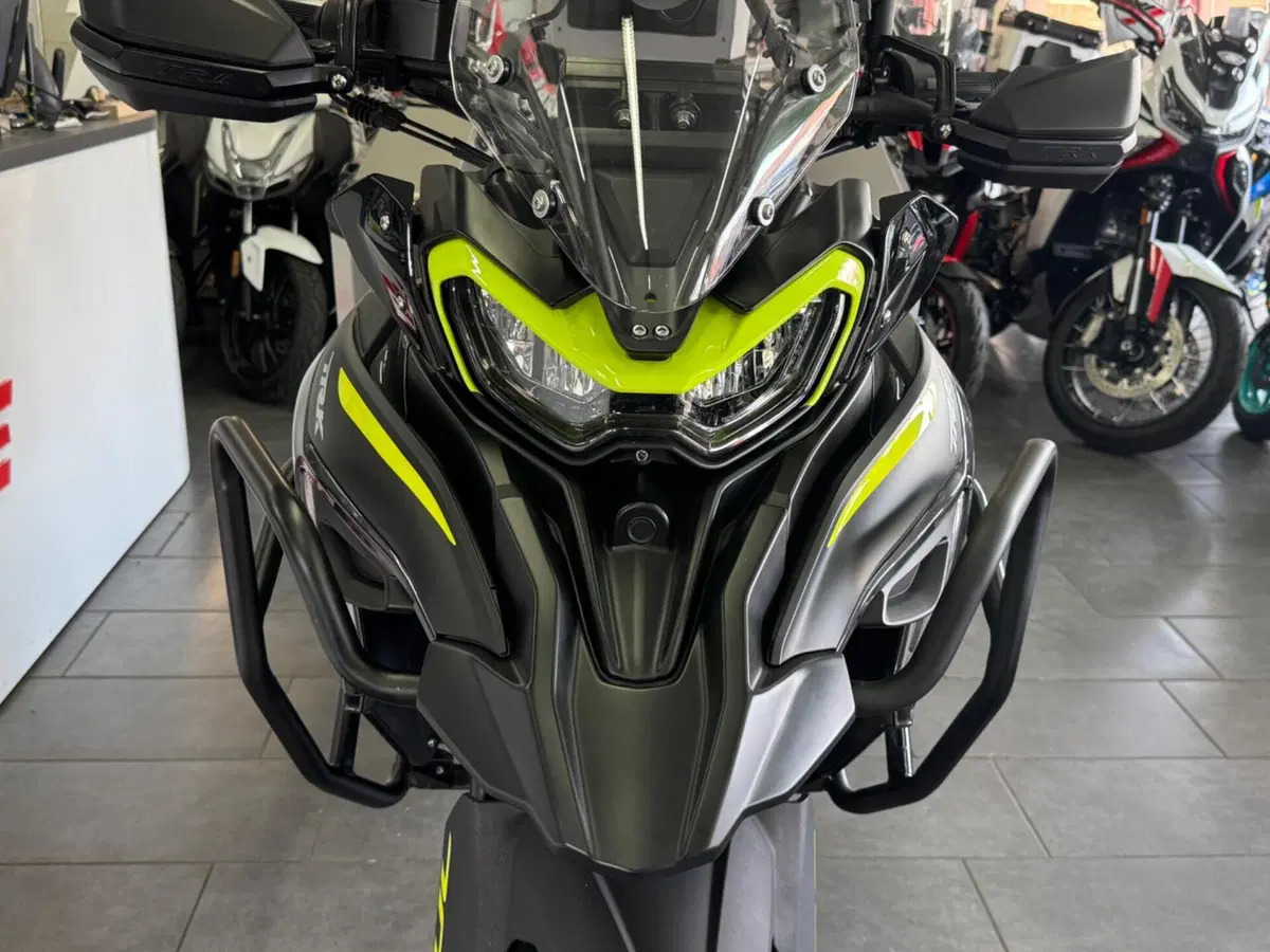 Benelli TRK 702X (2023 - 25) (13)