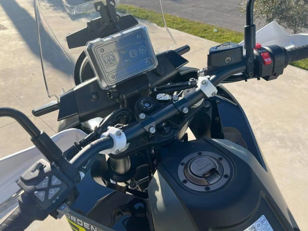 Husqvarna Norden 901 Expedition (2025 - 26) (4)