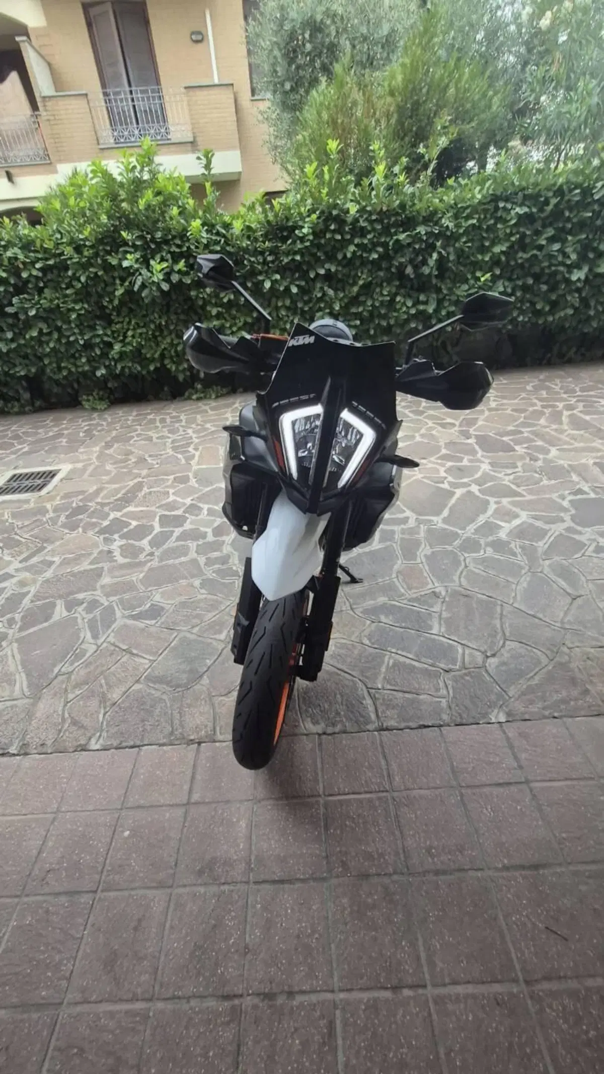 KTM 890 SMT (2023 - 25) (2)