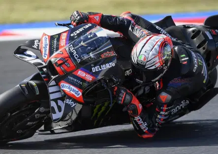 Pole record di Bezzecchi! Primo al mondo sotto l'1.30, secondo Márquez [CLASSIFICA]
