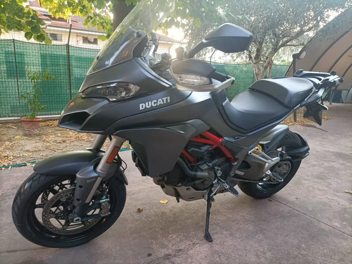 Ducati Multistrada 1200 S Touring D-air (2017) (4)