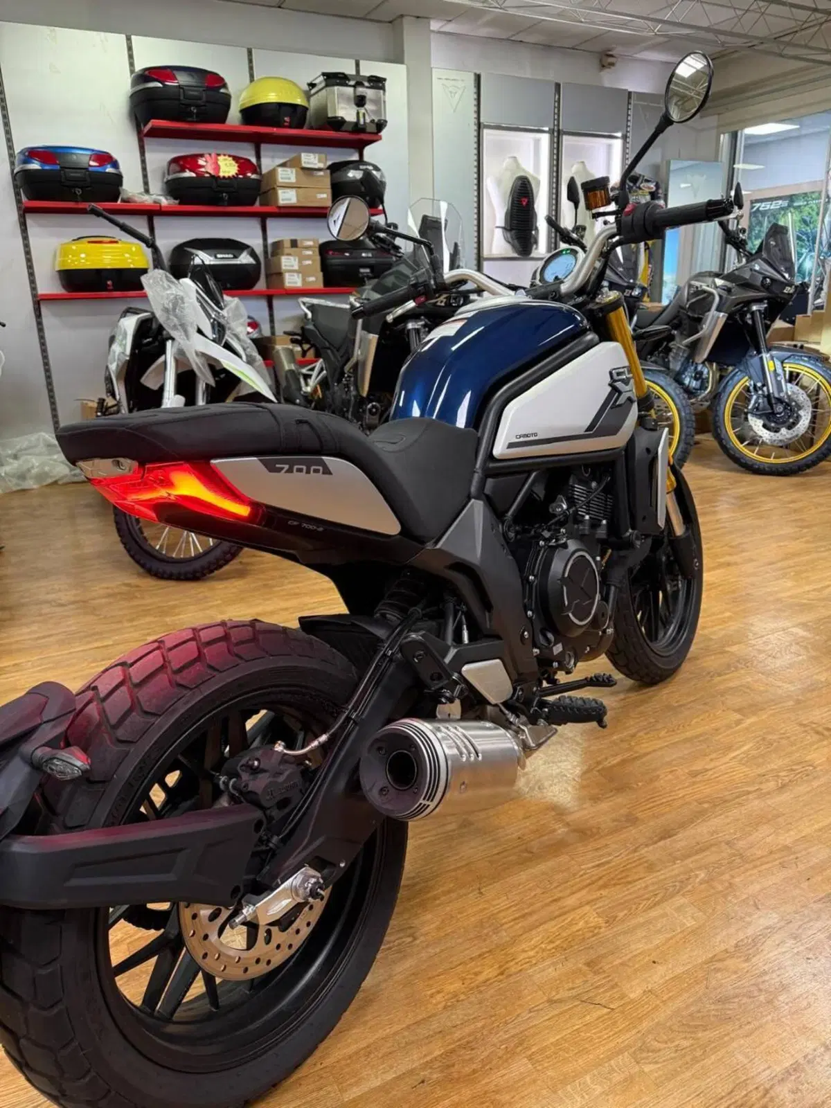 CFMOTO 700CL-X Heritage (2021 - 26) (5)