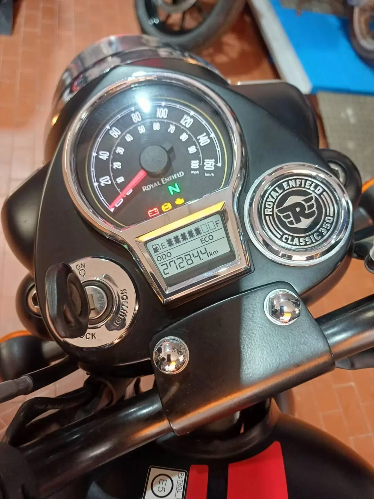 Royal Enfield Classic 350 (2021 - 26) (7)