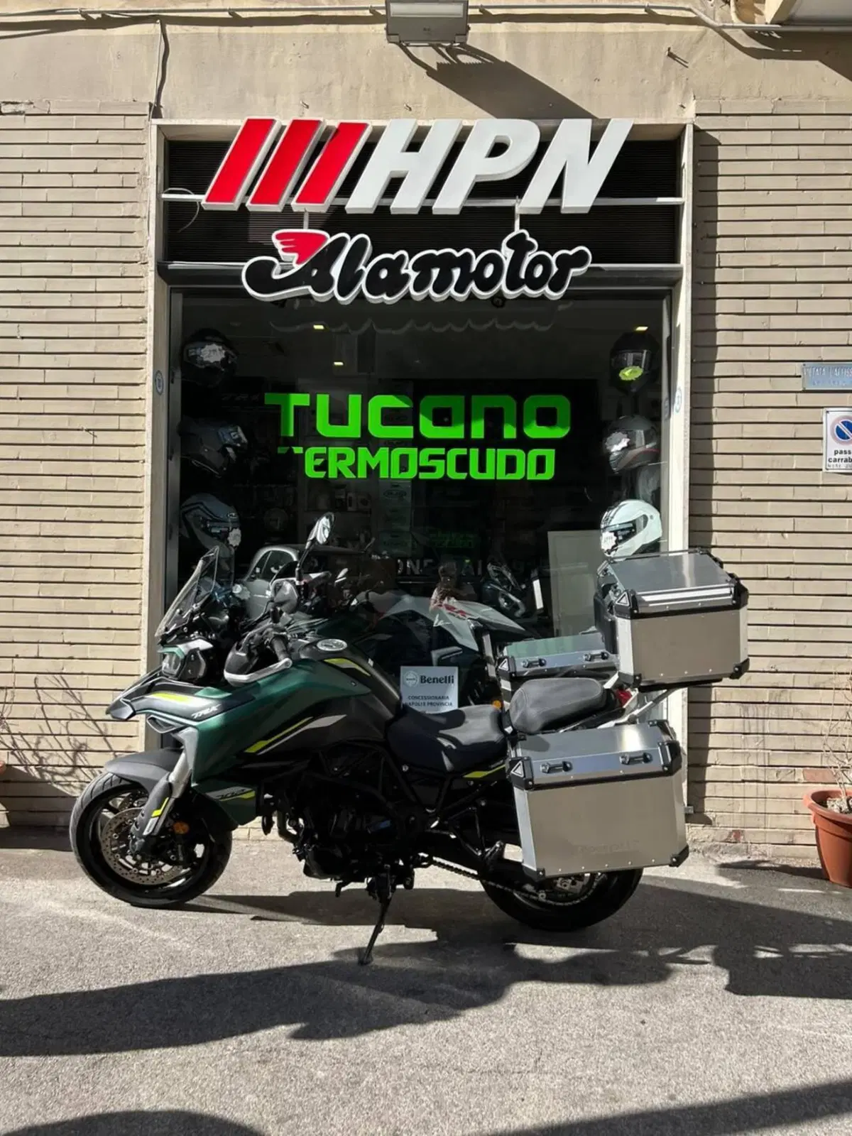 Benelli TRK 702 (2023 - 25) (2)