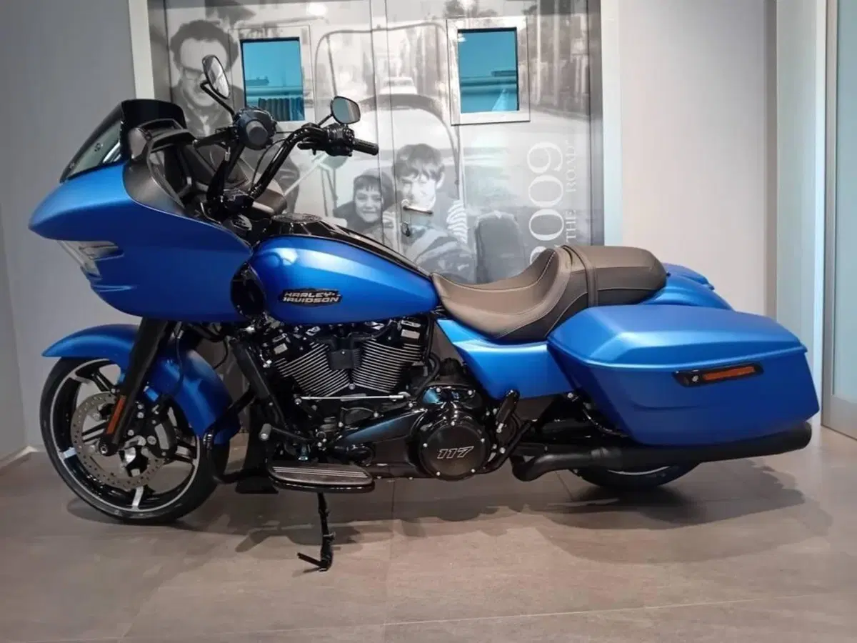 Harley-Davidson Road Glide (2024 - 26) (2)