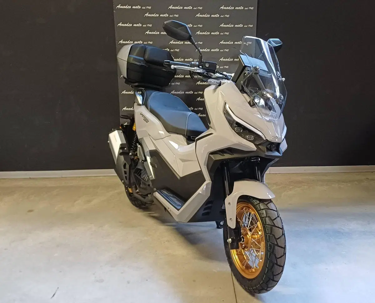 Swm Venturo 125 (2026) (2)