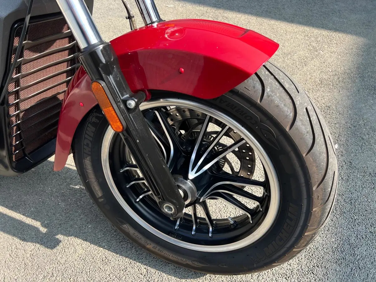 Indian Scout 1133 (2015 - 16) (18)