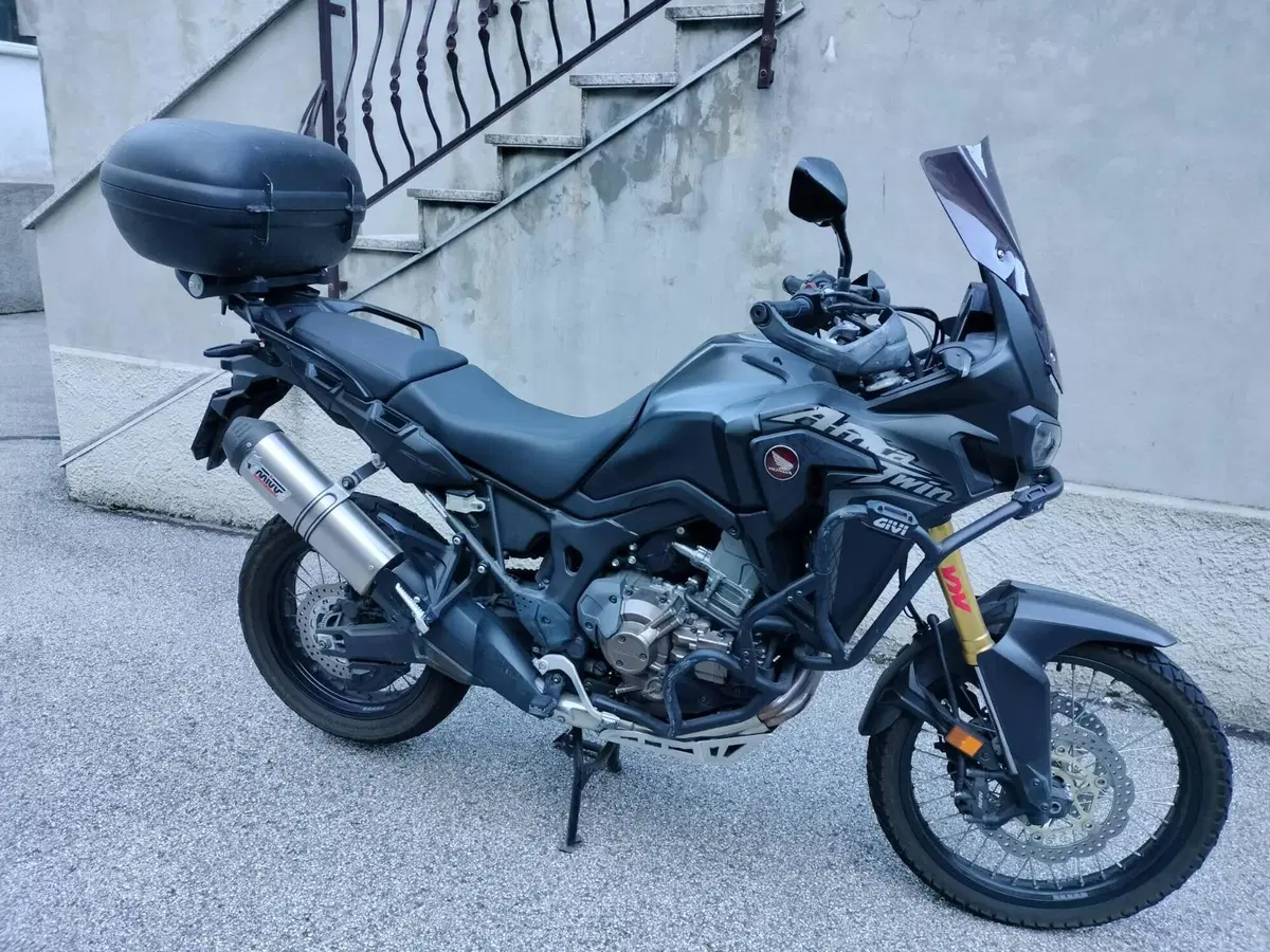 Honda Africa Twin CRF 1000L DCT ABS (2016 - 17) (3)
