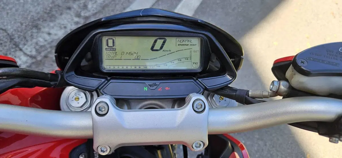 MV Agusta Rivale 800 EAS (2013 - 15) (6)
