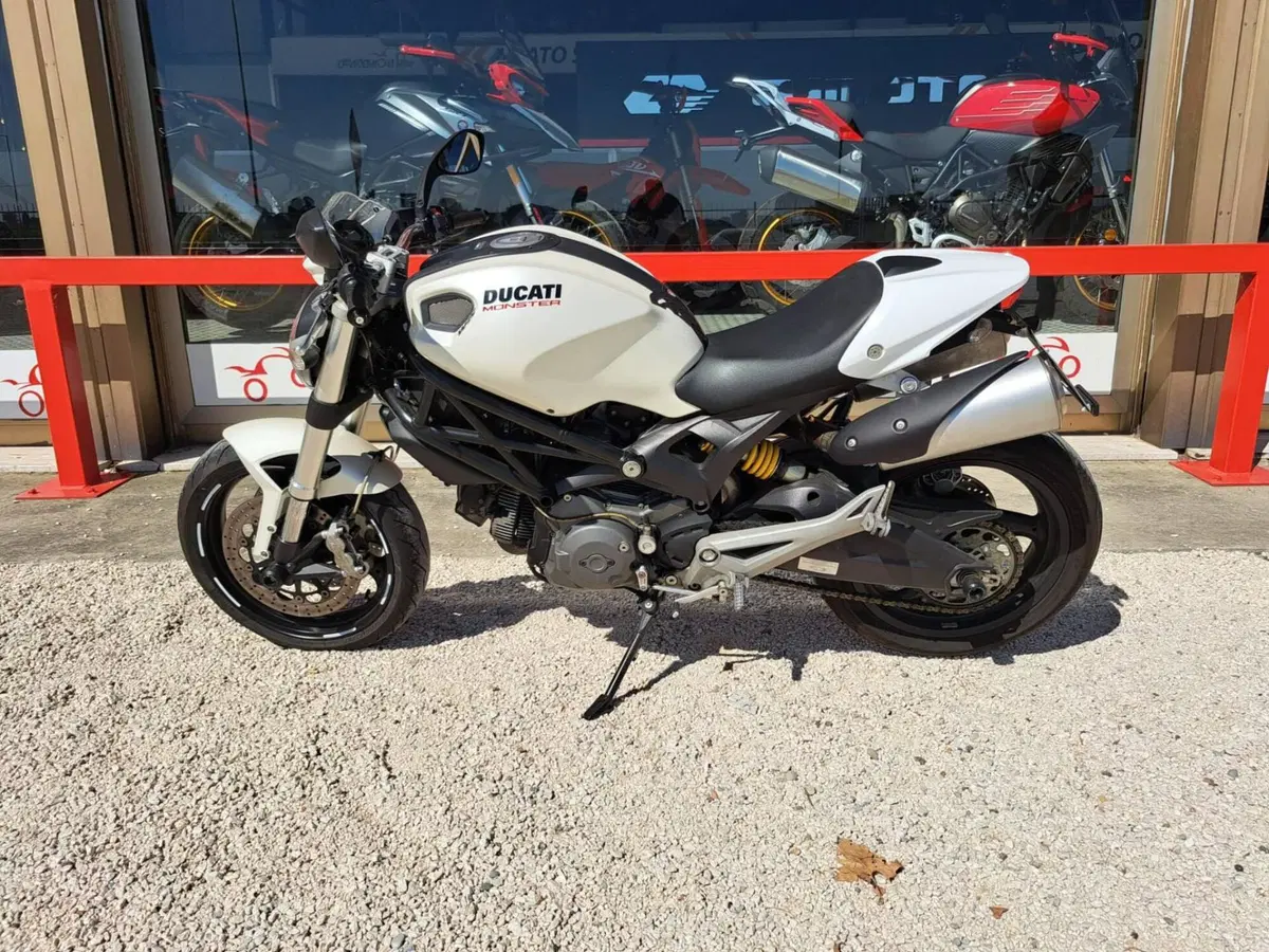 Ducati Monster 696 ABS (2009 - 14)