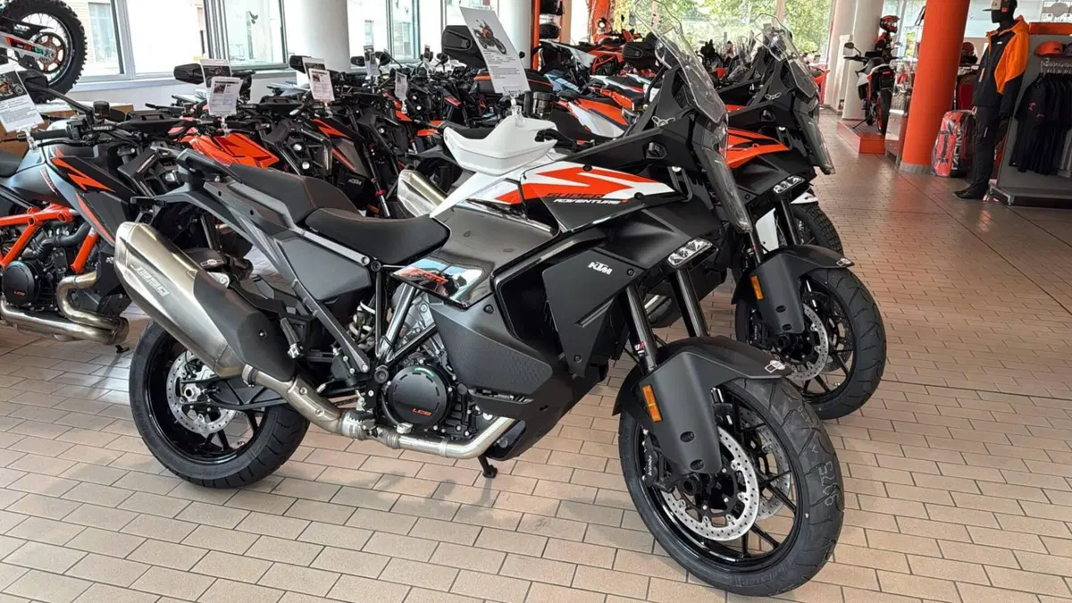KTM 1390 Super Adventure S (2026)