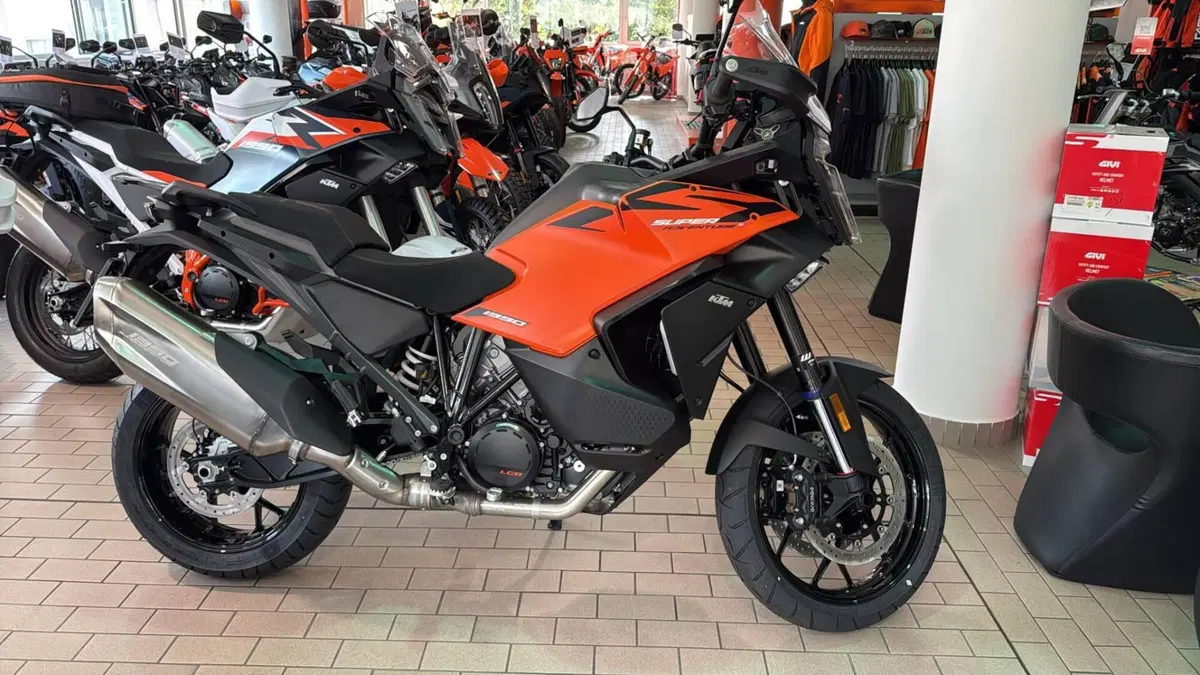 KTM 1390 Super Adventure S (2026) (2)