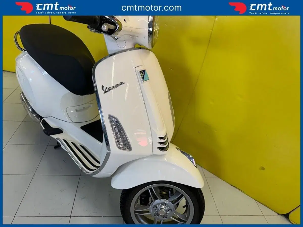 Vespa Primavera 125 (2021 - 23) (9)