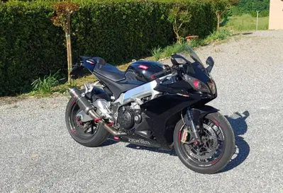 Aprilia RSV4 R (2009 - 12) usata