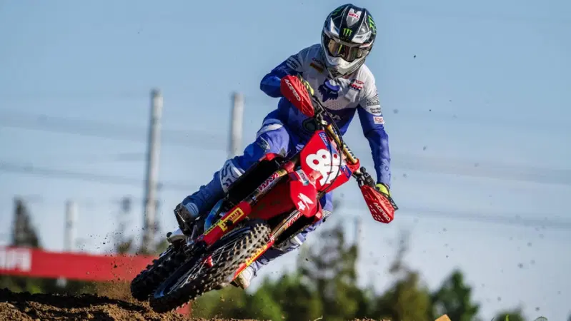 MXGP 2026 rd.18, China QUALIFYING RACE –  Herlings, auto-regalo di compleanno [VIDEO]