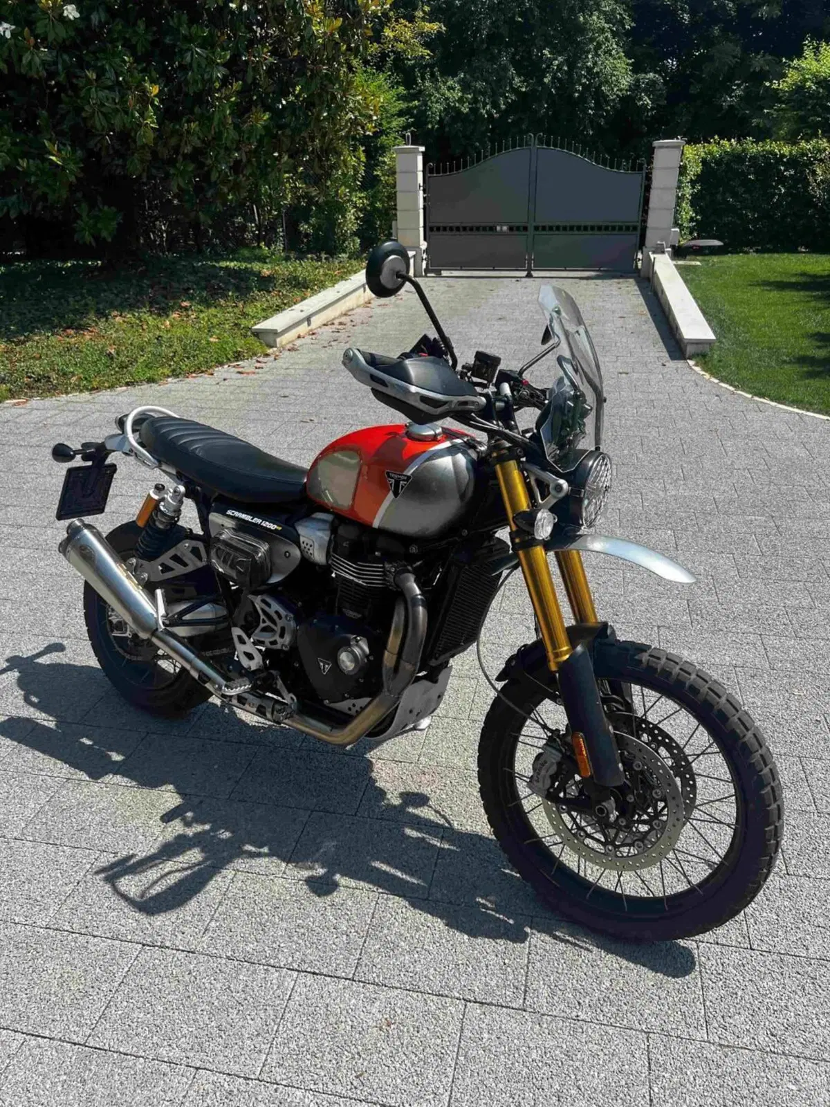 Triumph Scrambler 1200 XC Gold Line Edition (2021 - 23) (3)