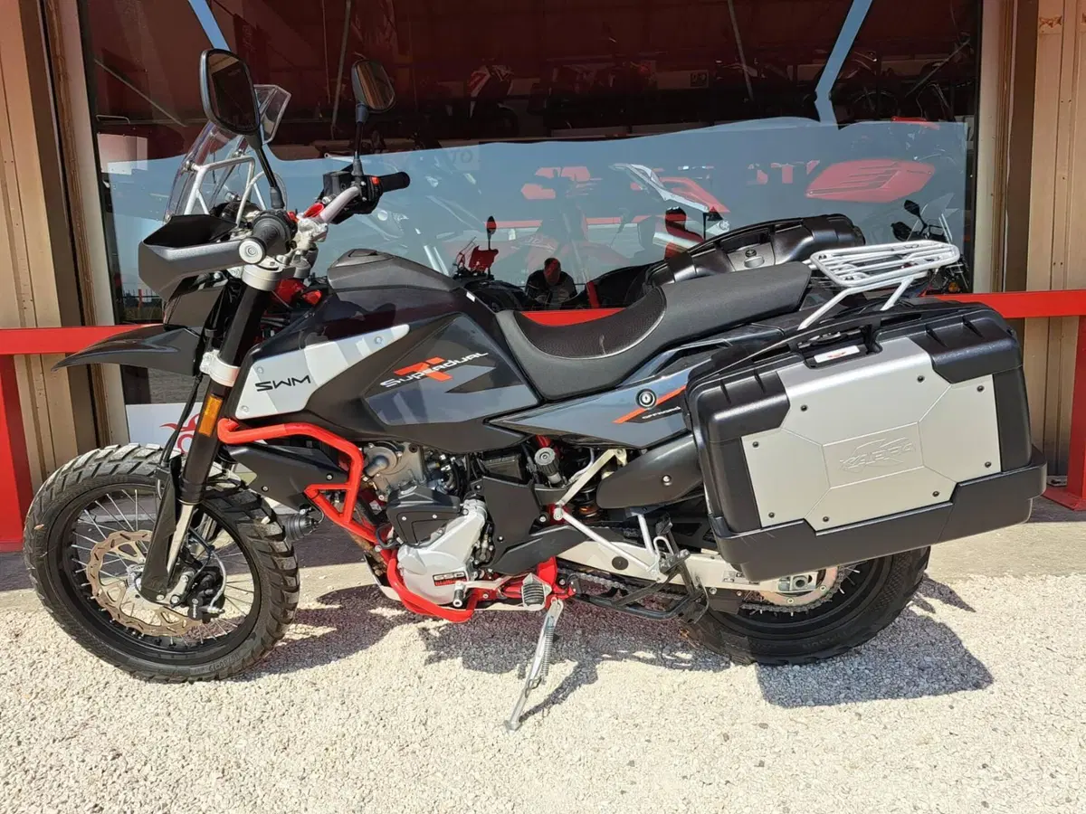 Swm Superdual 600 T (2023 - 24)