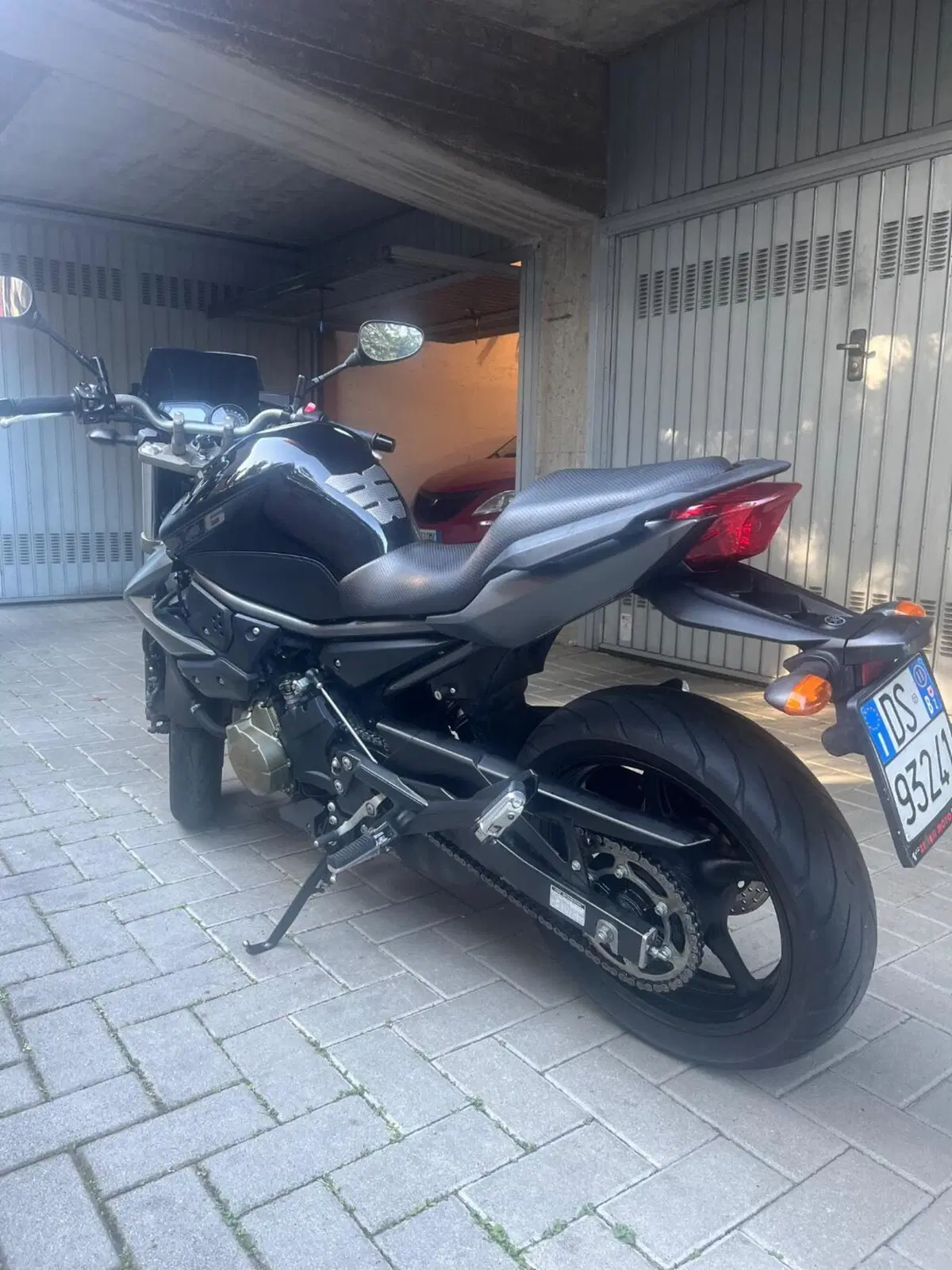 Yamaha XJ6 (2008 - 15) (3)