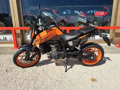 KTM 690 Duke (2016 - 19) usata