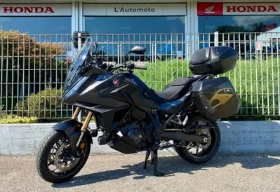 Honda NT 1100 DCT Electronic Suspension (2025 - 26) usata