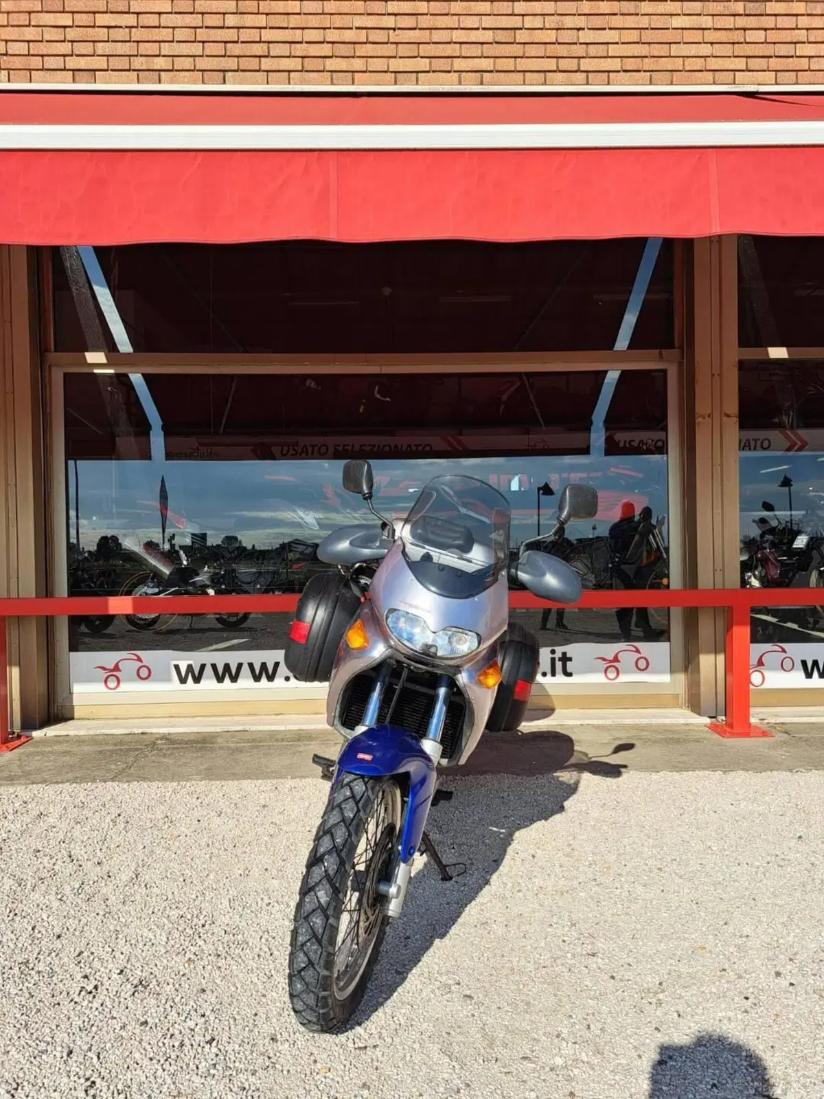 Aprilia Pegaso 650 IE (2001 - 02) (3)