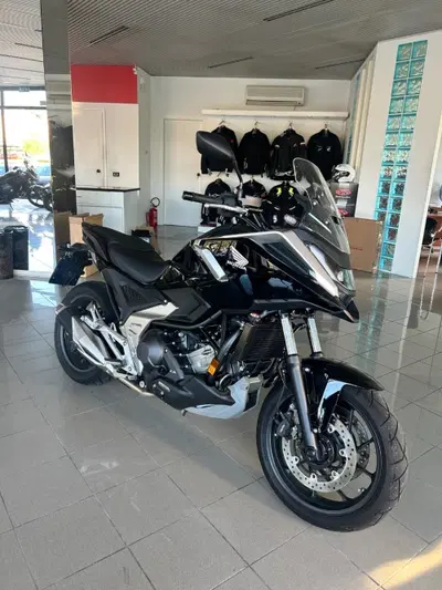 Honda NC 750 X DCT (2025 - 26) usata