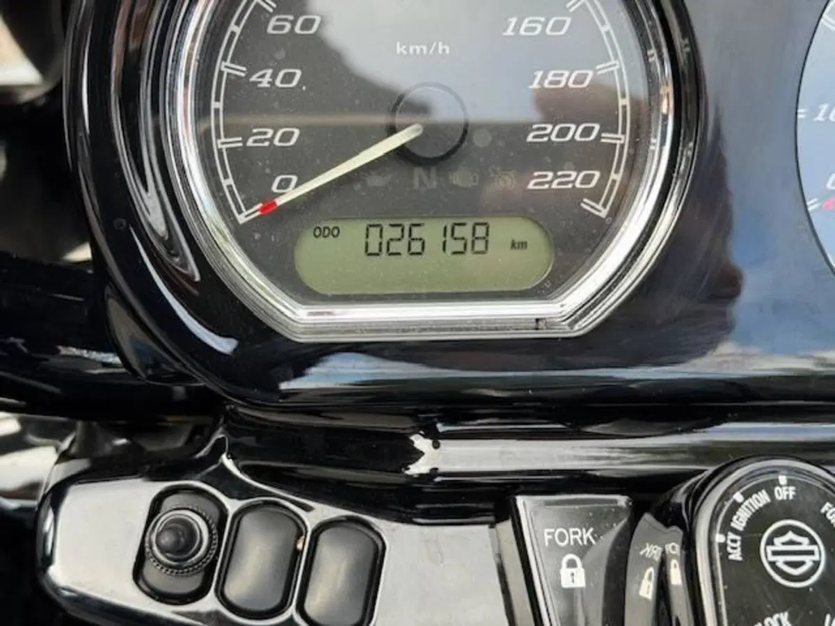 Harley-Davidson 107 Road Glide Special (2017 - 18) - FLTRXS (15)